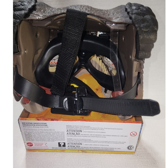 Jurassic world t-rex chomp and roar mask - Picture 3 of 4